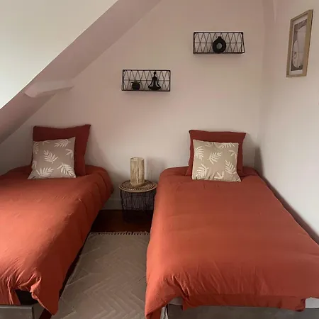 Au Pied Du Cap, Les Pieds Dans L'eau 상가트