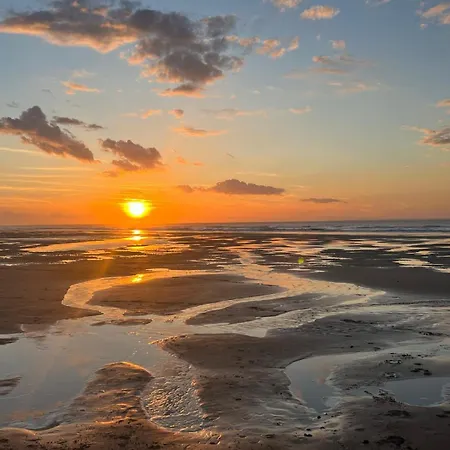 펜션 Au Pied Du Cap, Les Pieds Dans L'eau *